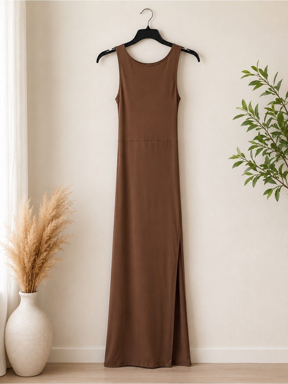Derek Heart Brown Cutout Maxi Dress - Picture 4 of 6